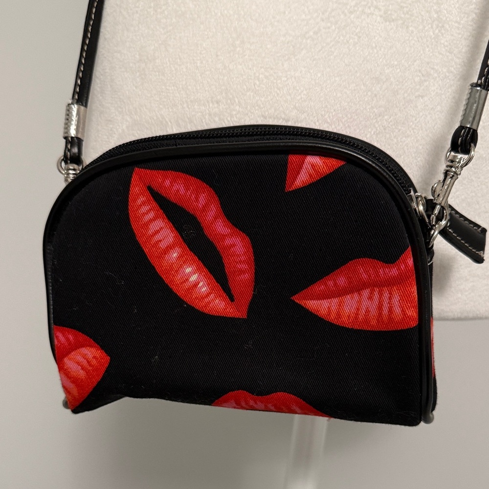 Black and Red Lip Print Women's Mini Cross Body Bag